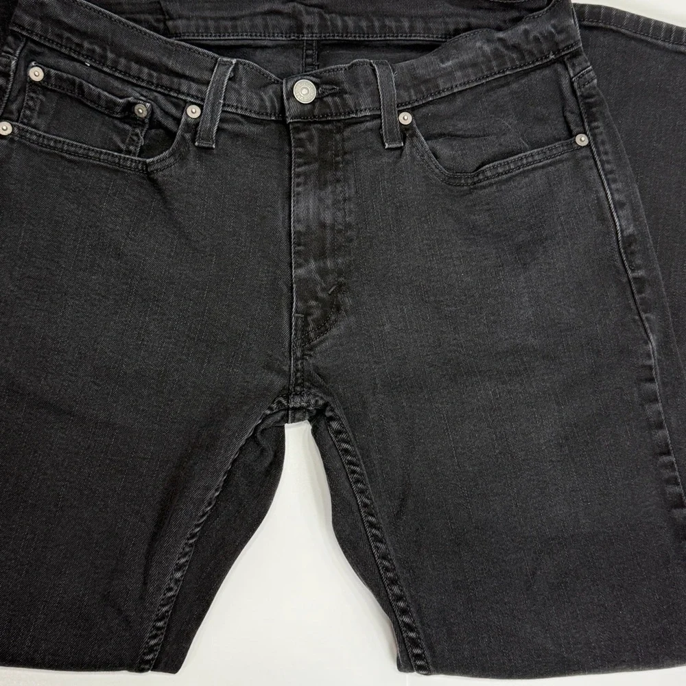 Levi’s Men's Black  Jeans- 559 33x32